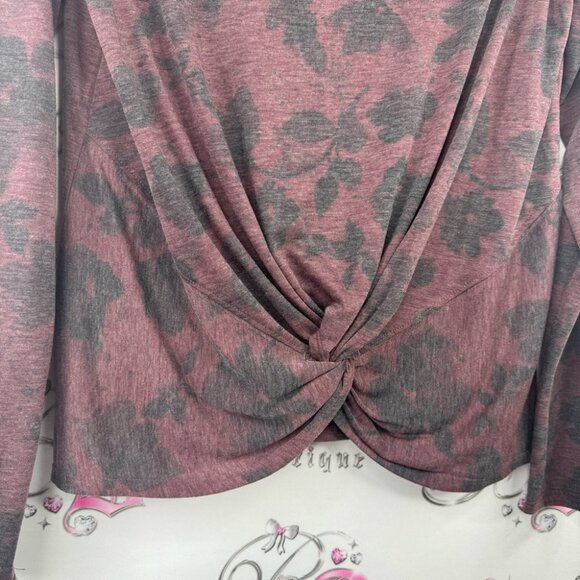 Shambala top twist tie front red and black light wash style stretchy soft butter - Picture 3 of 6